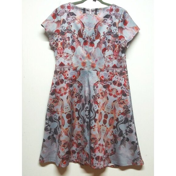 City Chic Fit & Flare Dress womens Sz 16 FLORAL stretch career Modest gray SS - Picture 7 of 9